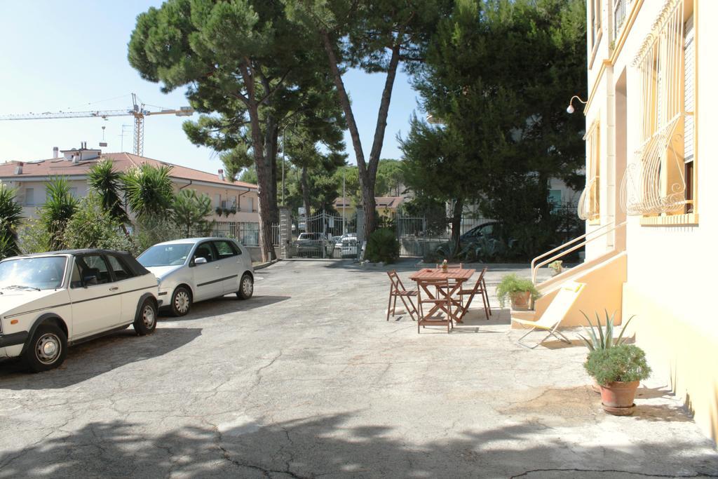Bed and Breakfast Pino Marittimo Civitanova Marche Zewnętrze zdjęcie